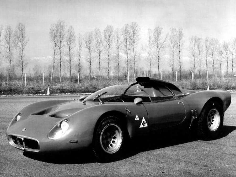  Alfa Romeo Tipo 33/2 "Fleron" 1967 года  (фото 10 из 11)